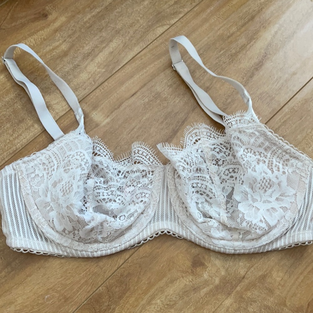 Victoria Secret Bra